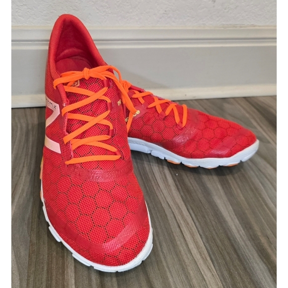 New Balance Minimus Vibram Running Shoe (Vibram Sole) - Picture 1 of 10